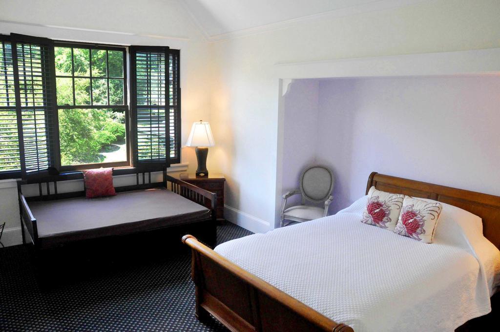 Hotel Om Sanctuary Holistic Retreat Asheville Exteriér fotografie